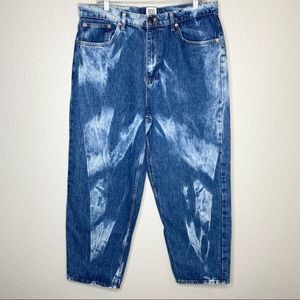 BDG Vintage Bow Men’s Jeans